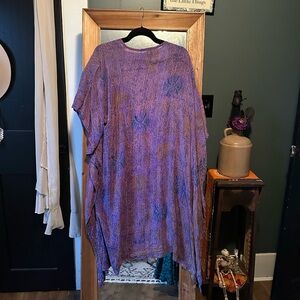 Silk flowy kimono from Kantha Bae
